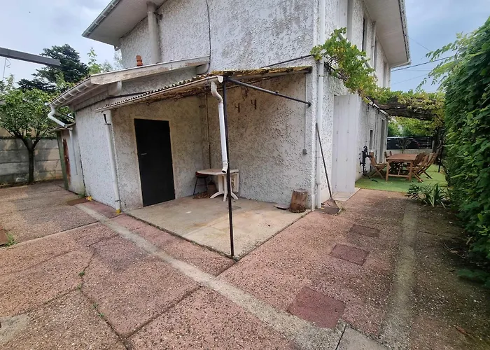 Сasa de vacaciones Large Family House 300m From The *