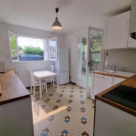 Large Family House 300m From The