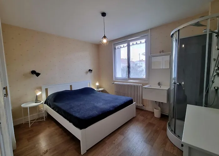 Large Family House 300m From The *