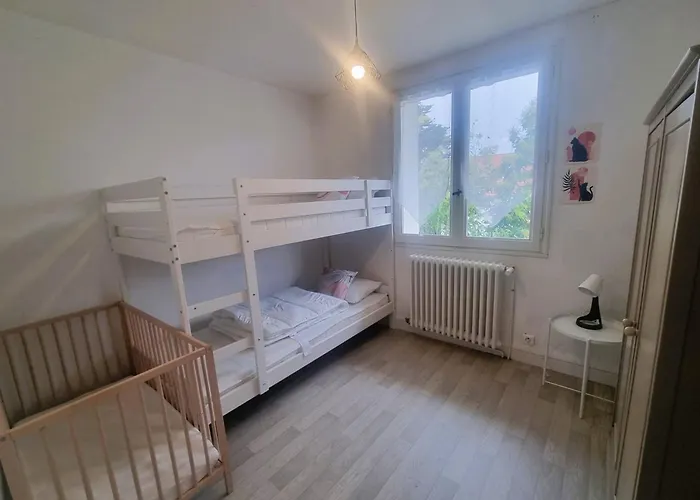 Grande Maison Familiale à 300m De La Hébergement de vacances *