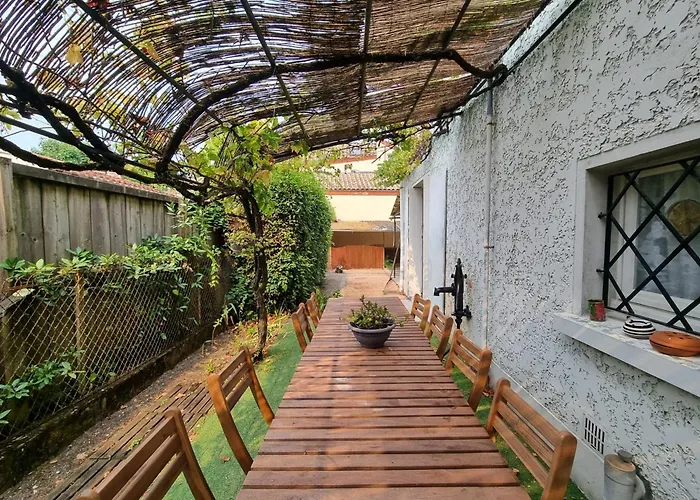 Large Family House 300m From The *